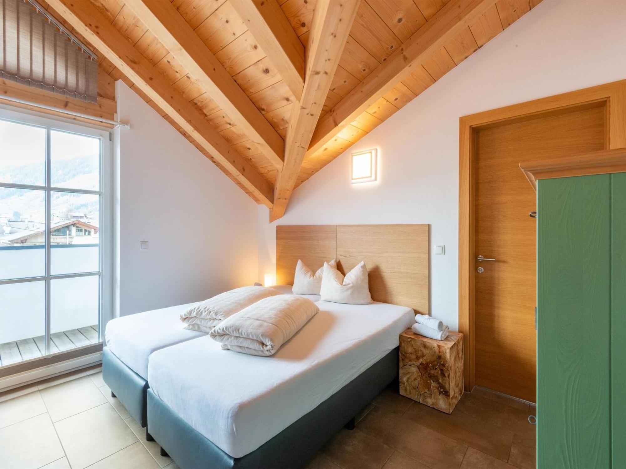 Luxury Penthouse With Balcony Ski Storage Carport Lift Apartment Brixen im Thale Luaran gambar